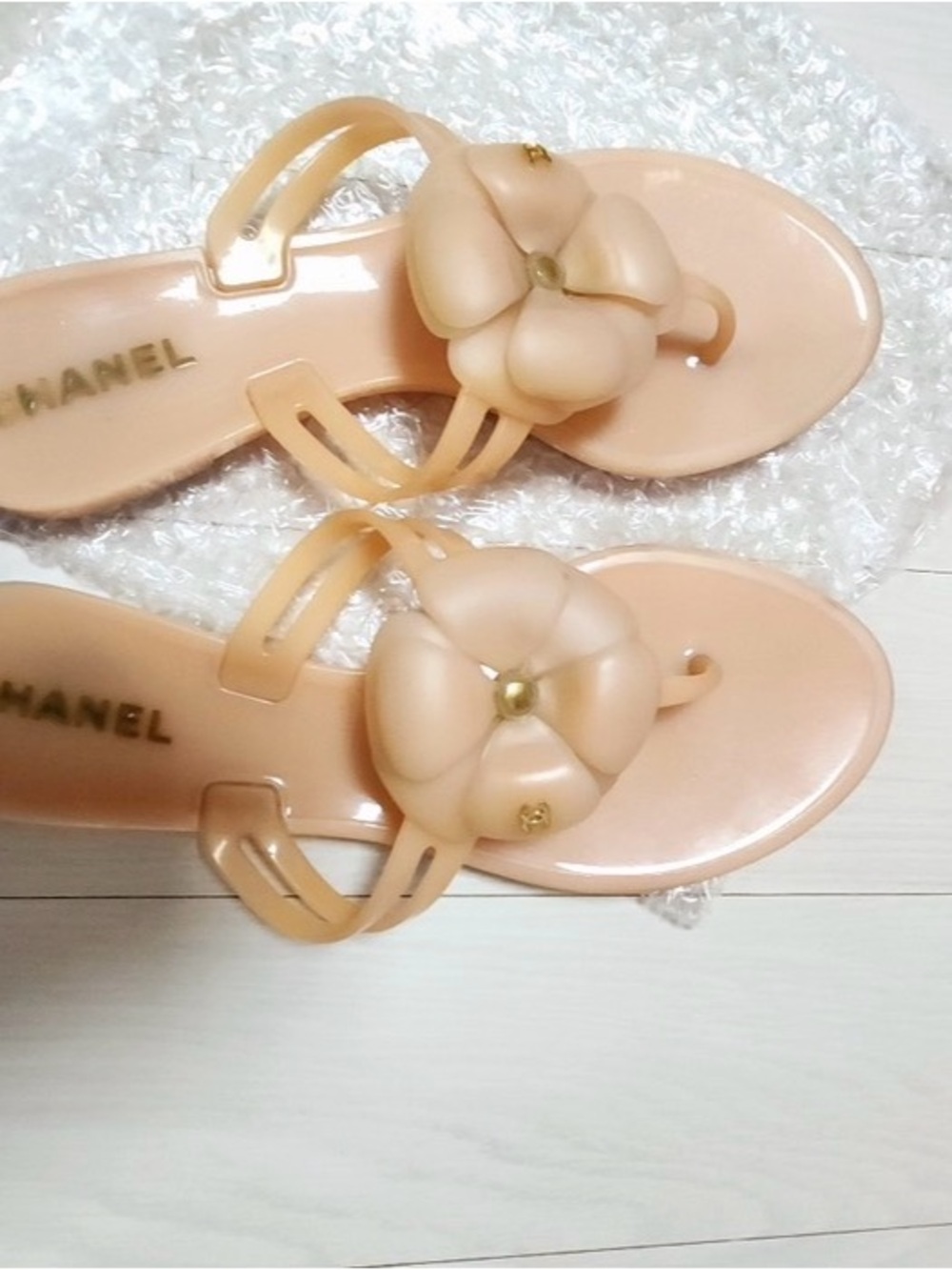 Authentic Chanel Women’s Nude Pink Camellia Jelly Sandals 6.5size